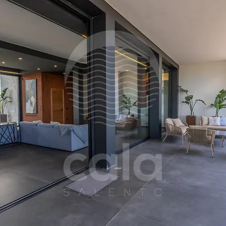 Villa Nausicaa - Piscina E Campo Da Tennis Privati - By Cala Salento *
